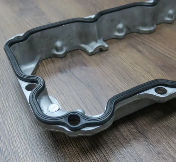 2-Duramax LB7 Valve Cover Gasket